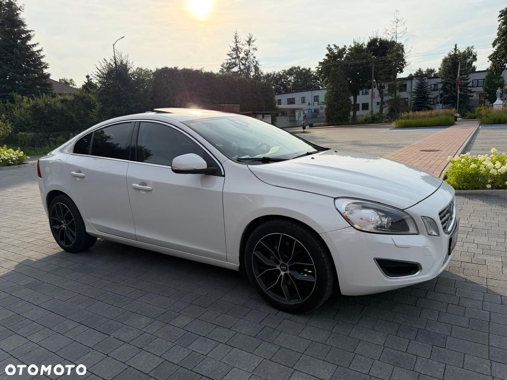 Volvo S60 2.5 T5 - 7