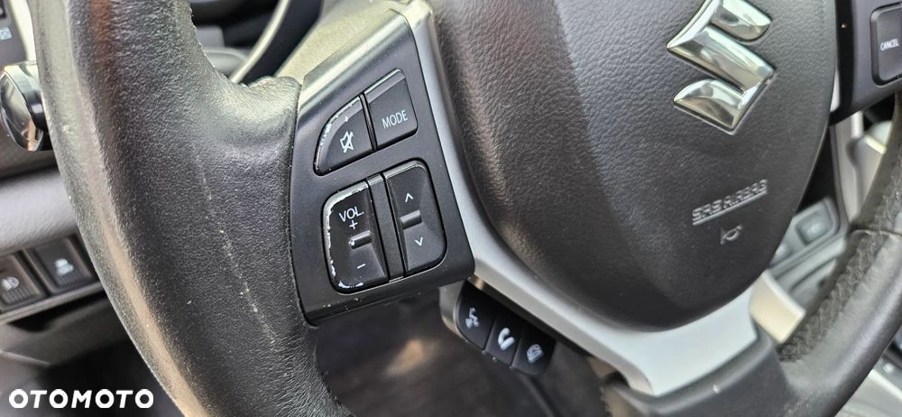 Suzuki SX4 S-Cross 1.6 VVT CVT 4x4 limited - 20