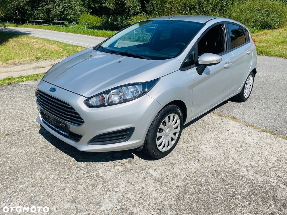 Ford Fiesta 1.25 Champions Edition - 8