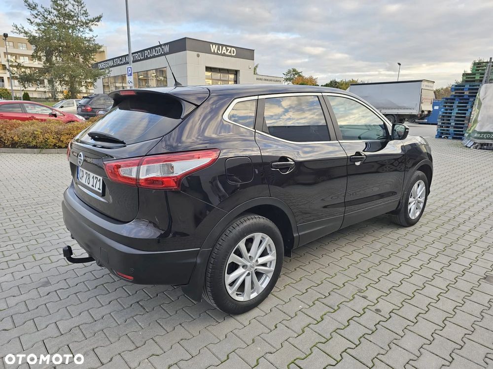 Nissan Qashqai 1.5 dCi N-Connecta - 4