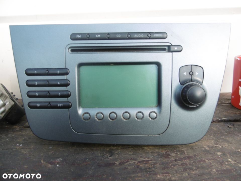 Radio fabryczne SEAT ALTEA LEON II TOLEDO III - 1
