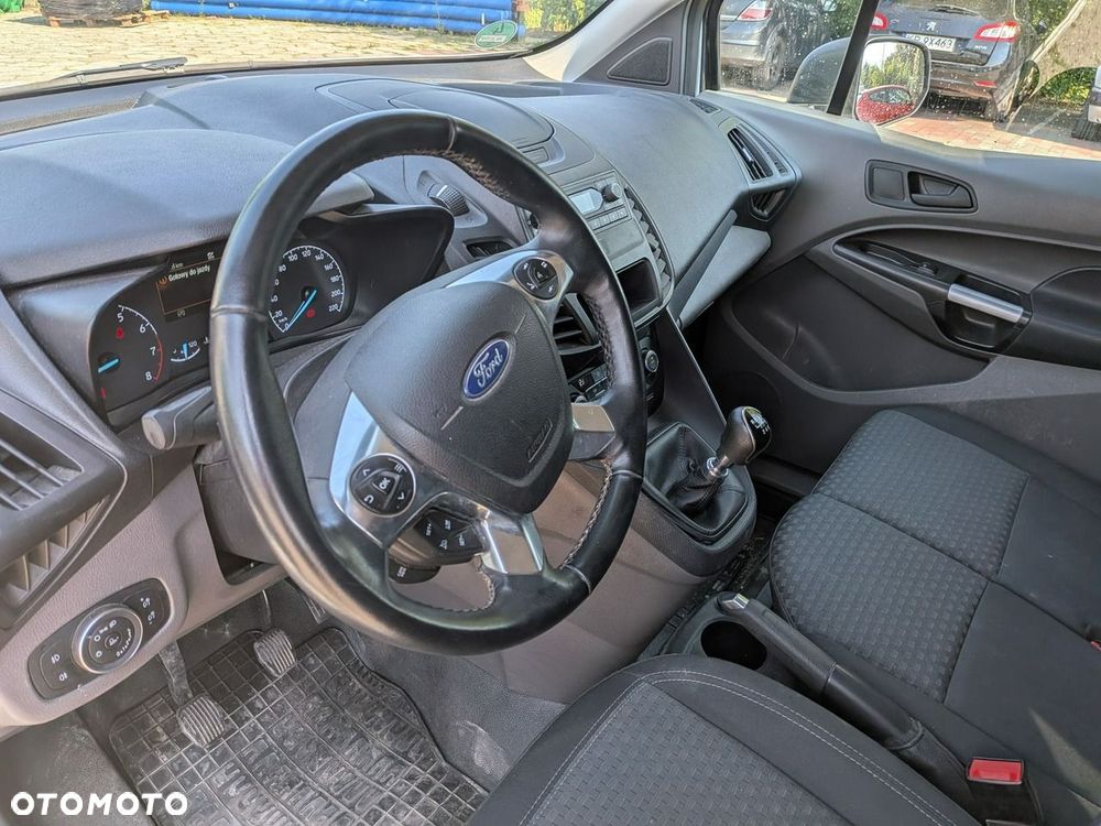 Ford Transit Connect - 12