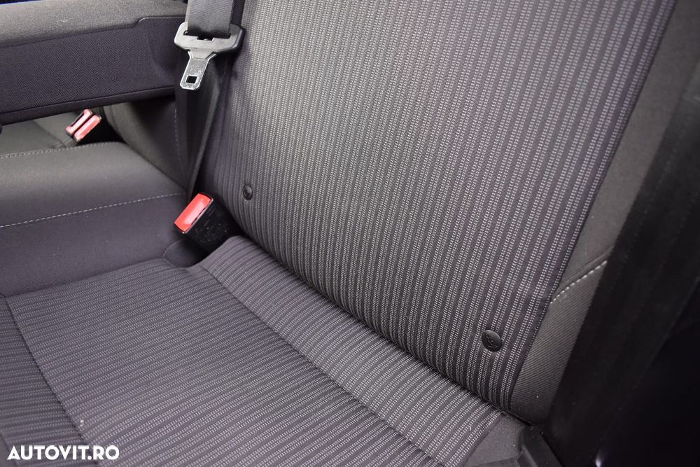Ford Focus 1.6 TDCI DPF Start-Stopp-System Titanium - 18