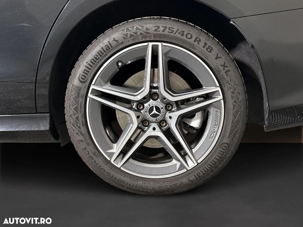 Mercedes-Benz E - 15