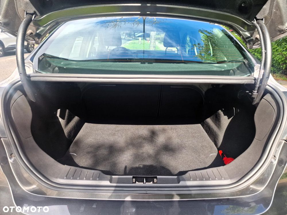 Ford Focus 1.5 EcoBoost SYNC Edition ASS - 4