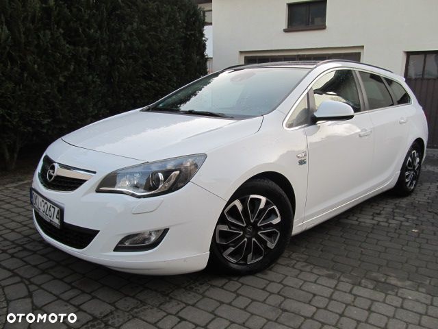 Opel Astra 1.4 T Cosmo - 1