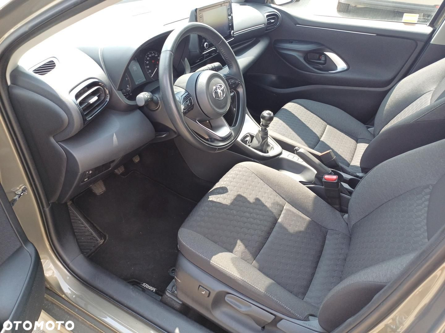 Toyota Yaris - 9