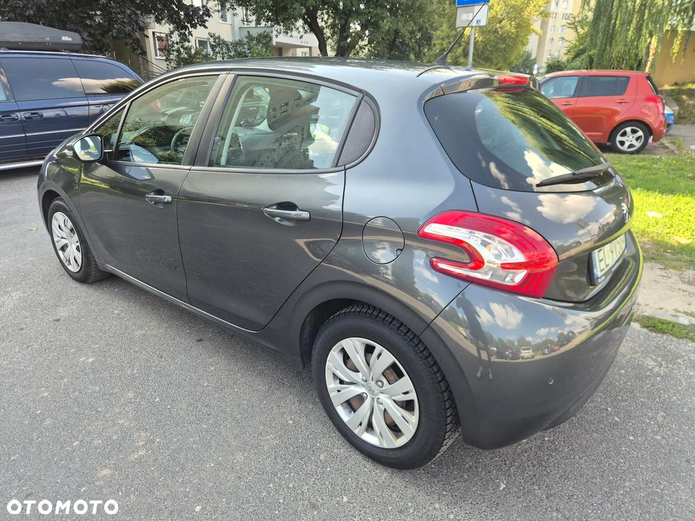 Peugeot 208 1.2 PureTech Allure - 7