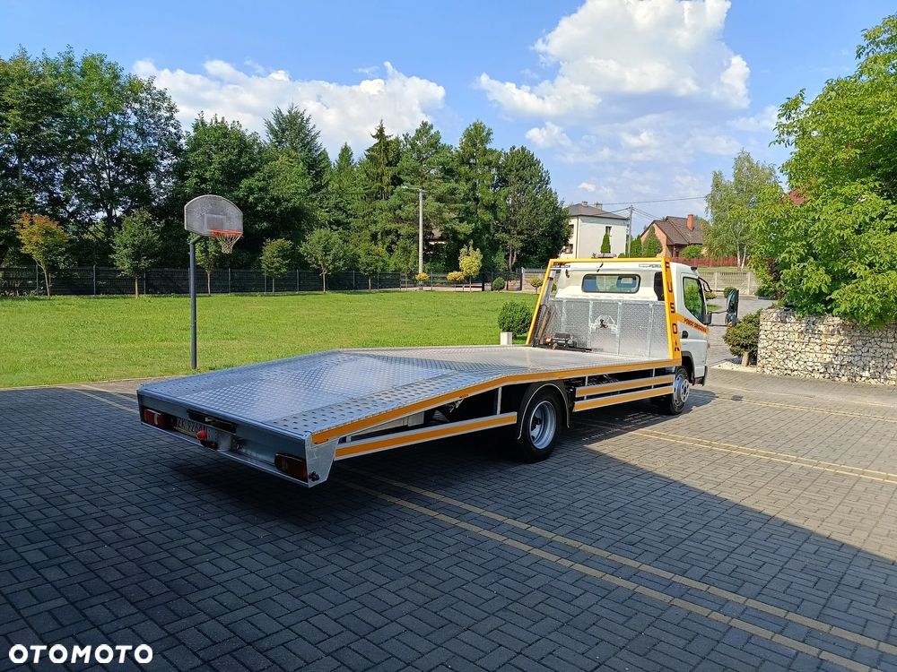 Mitsubishi FUSO CANTER 9C18 - 3