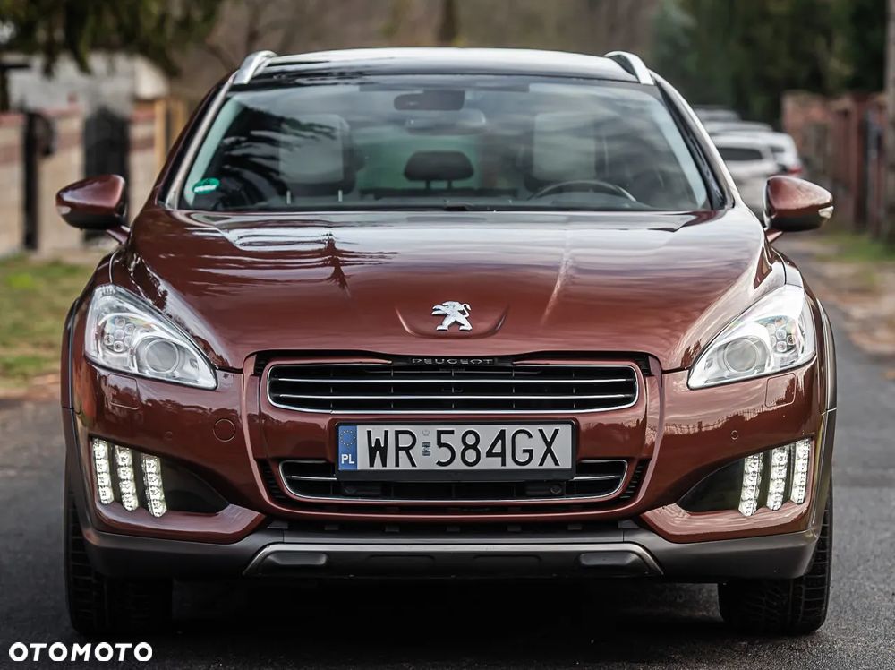 Peugeot 508 RXH Hybrid4 - 11