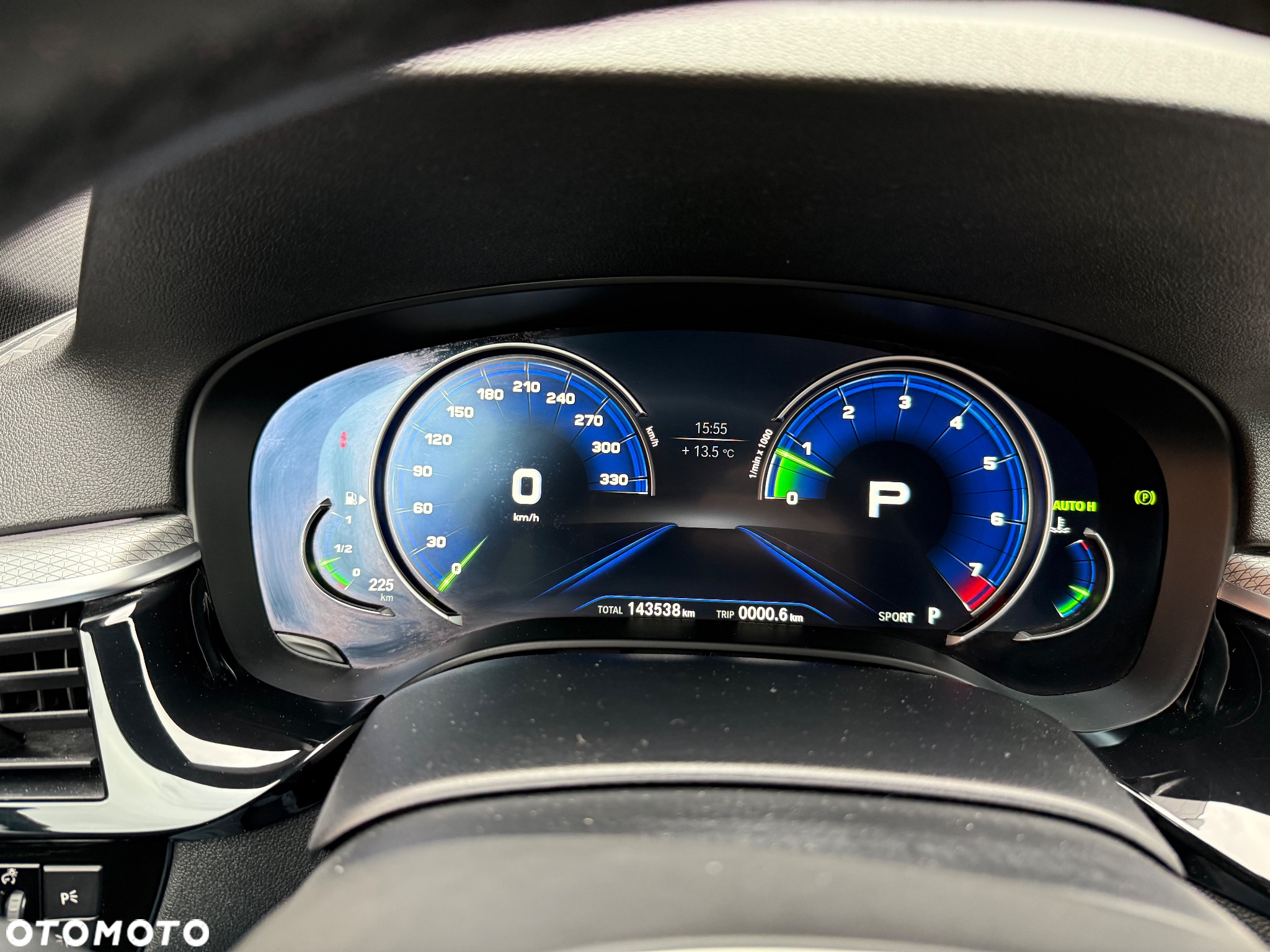 BMW Seria 5 530i xDrive M Sport sport - 33