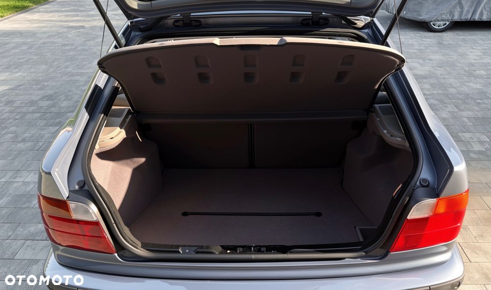 BMW Seria 3 - 23