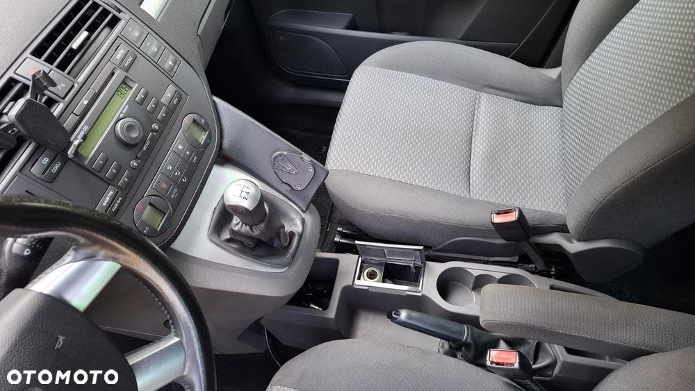 Ford Focus C-Max 1.8 Ambiente - 16