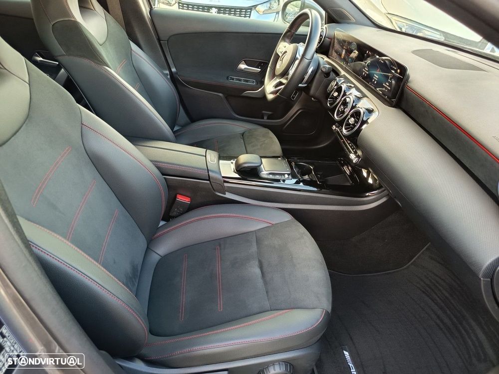 Mercedes-Benz A 250 e AMG Line - 15