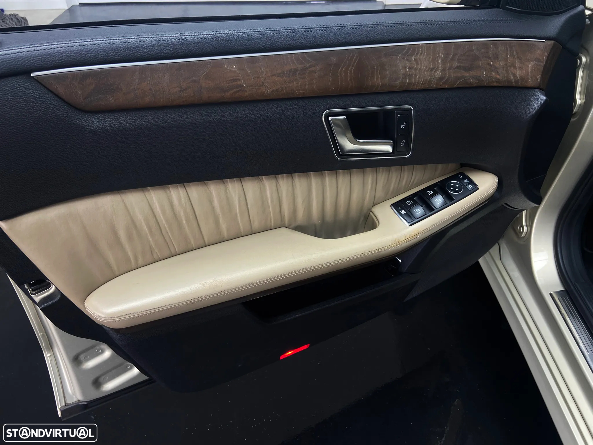 Mercedes-Benz E 250 CDi Avantgarde BlueEfficiency Auto. - 8