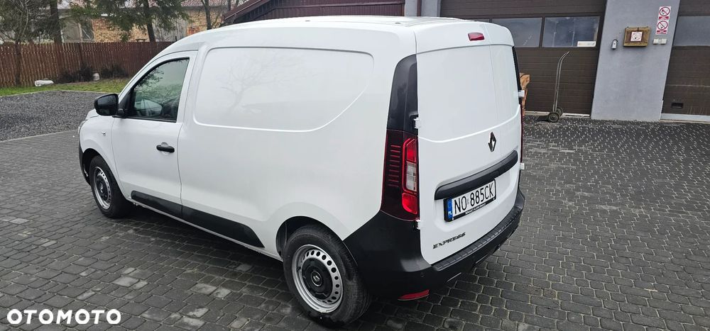 Renault EXPRESS - 1
