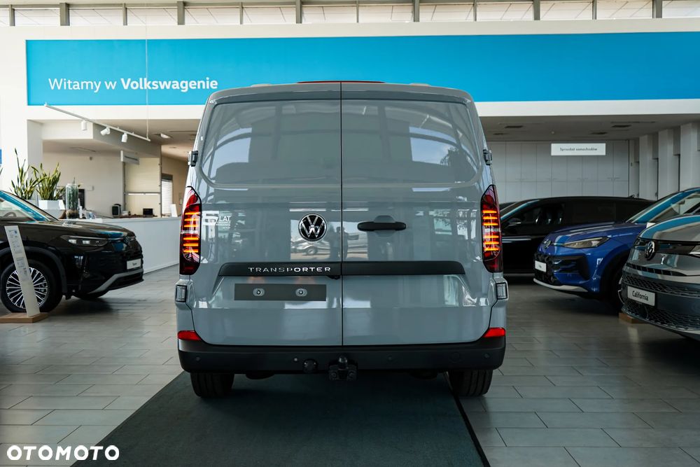 Volkswagen Transporter T7 - 12