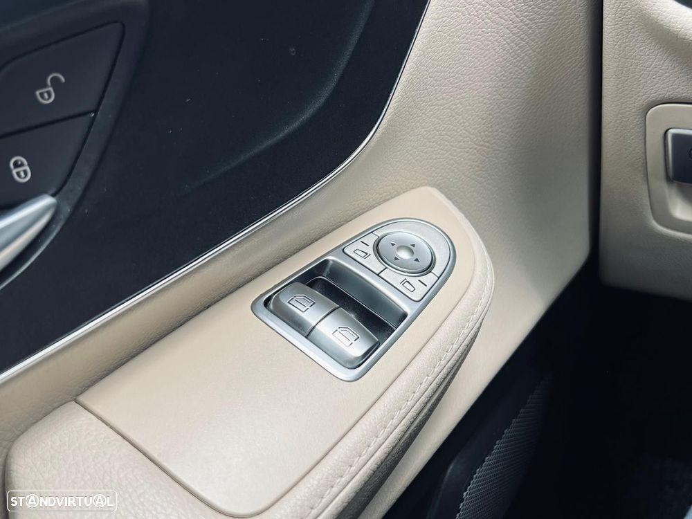 Mercedes-Benz V 250 d Longo Avantgarde - 33