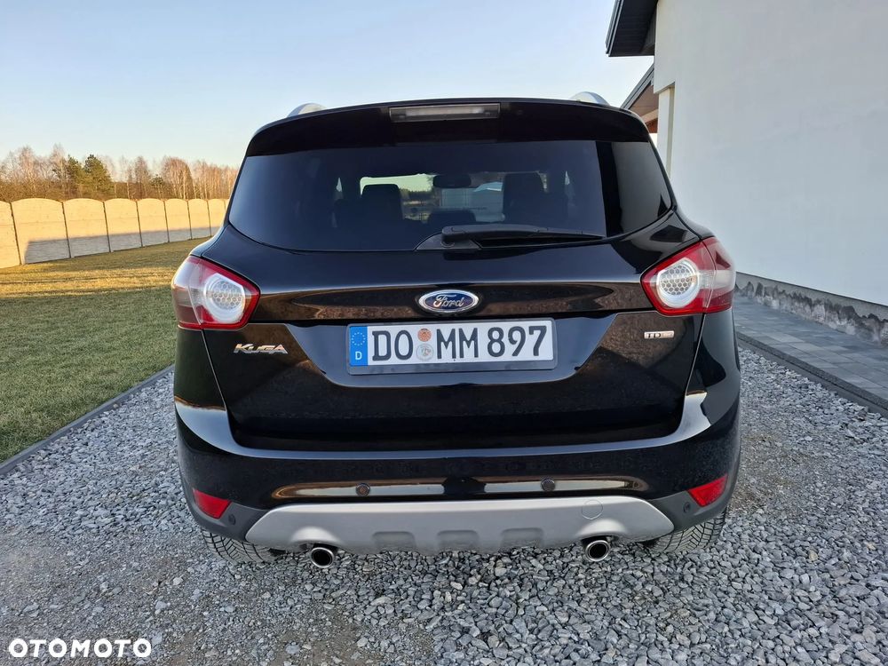 Ford Kuga 2.0 TDCi 2x4 Titanium - 5