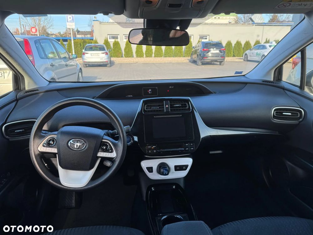 Toyota Prius 1.8 Hybrid Premium - 10