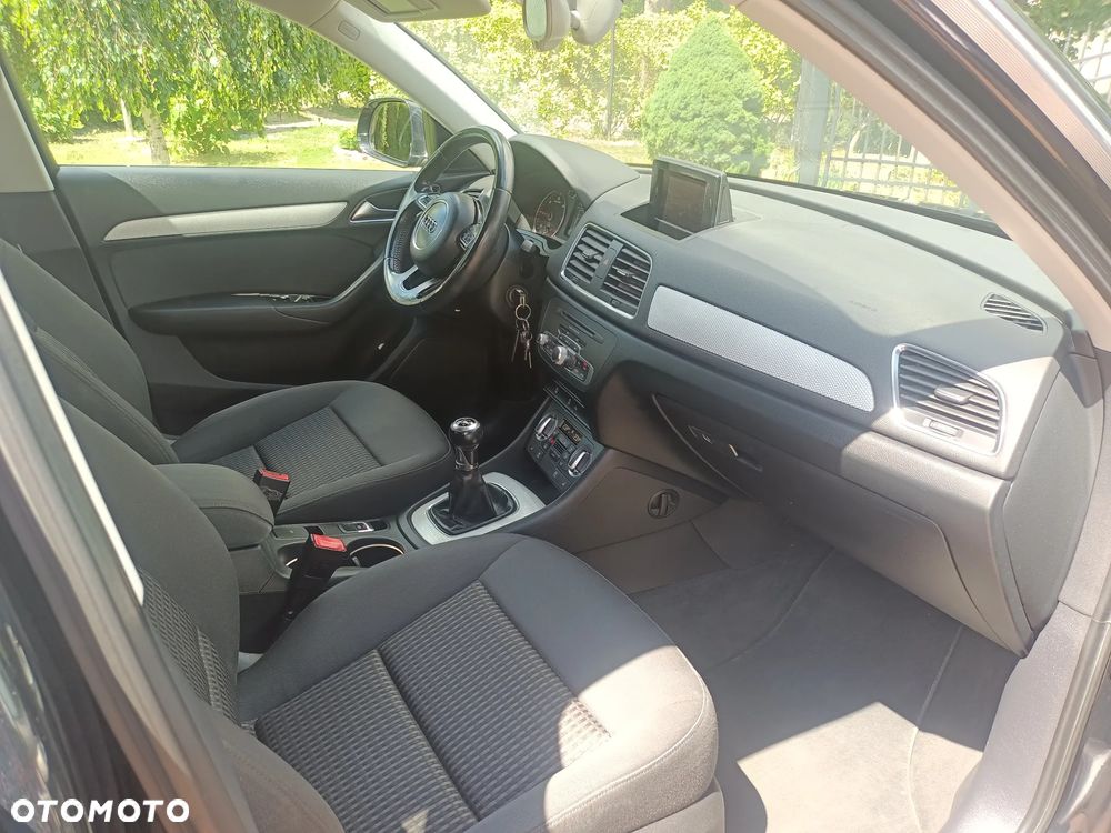 Audi Q3 - 21