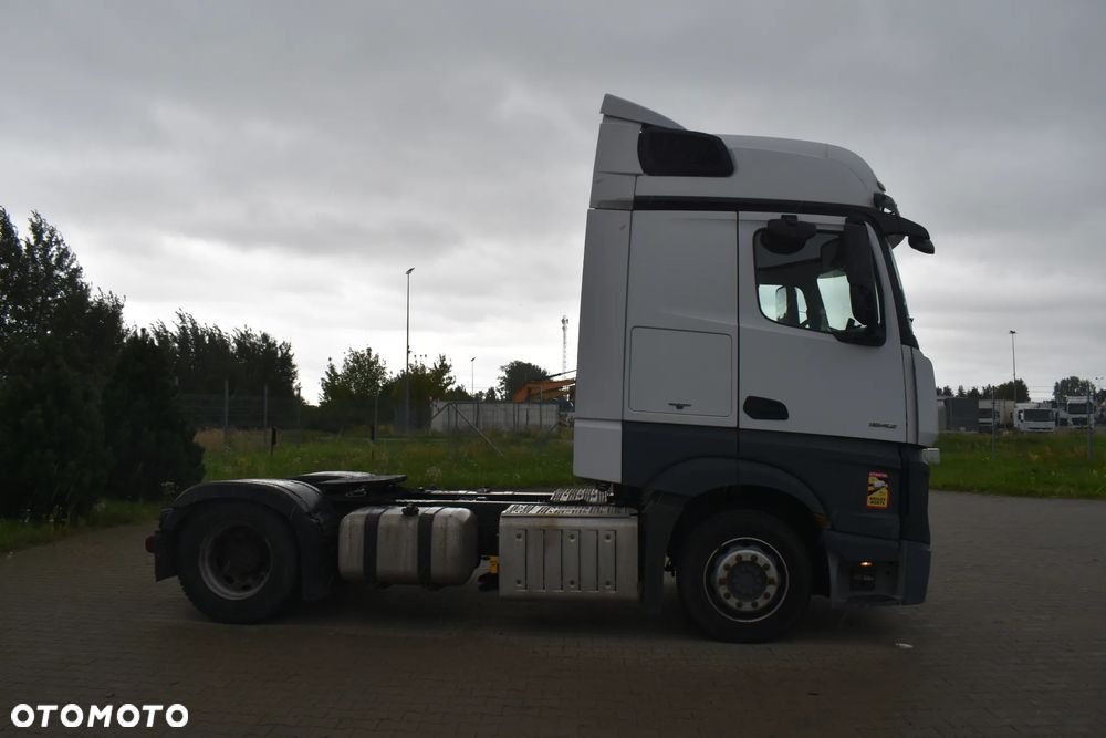 Mercedes-Benz Actros 1842 - 8