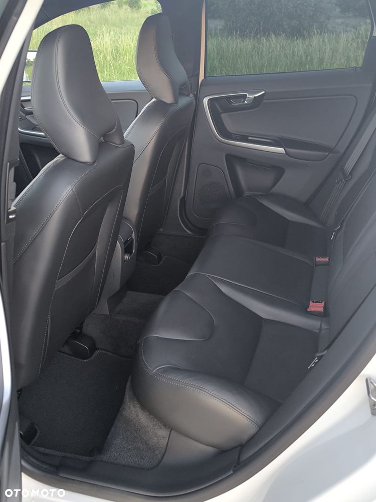 Volvo XC 60 - 12