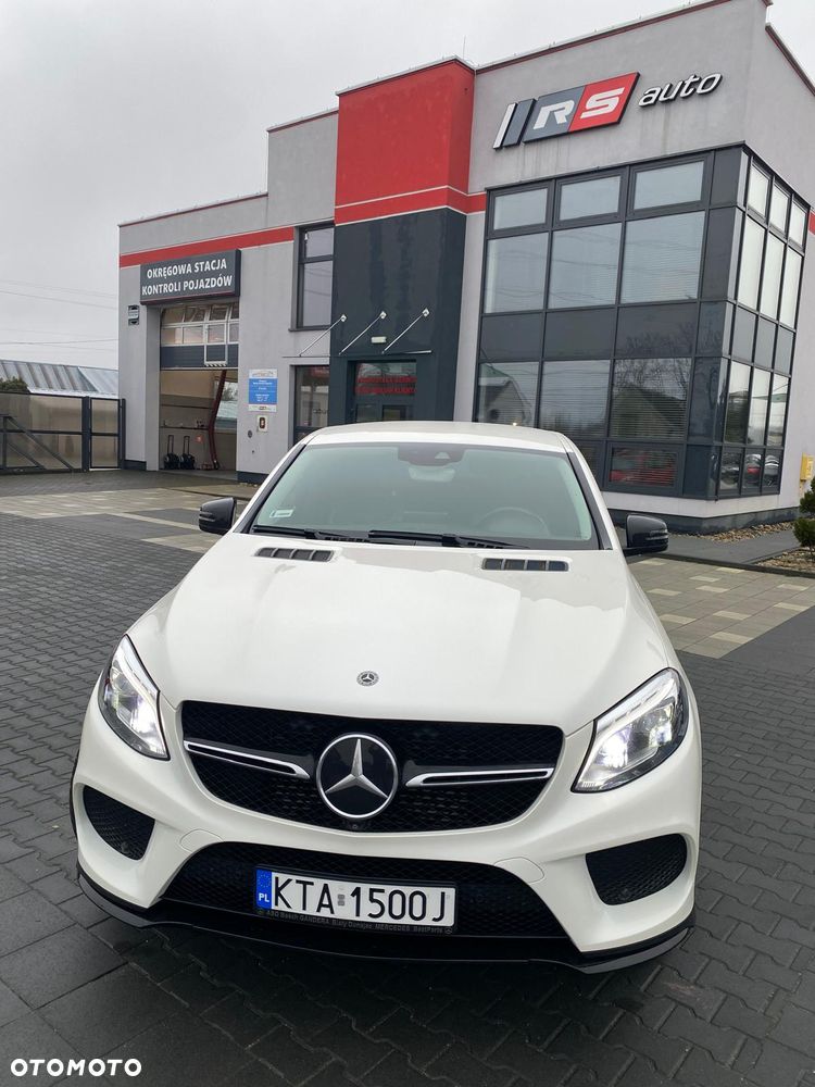 Mercedes-Benz GLE - 23
