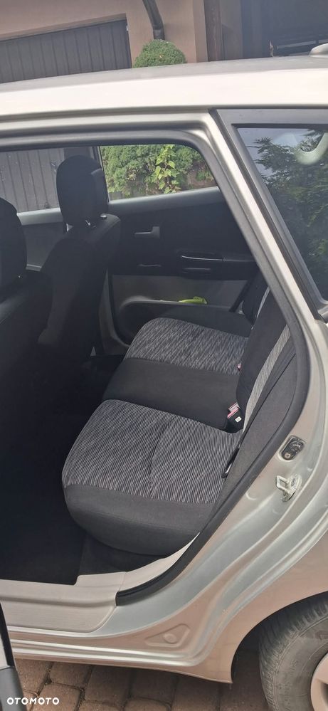 Kia Ceed - 7