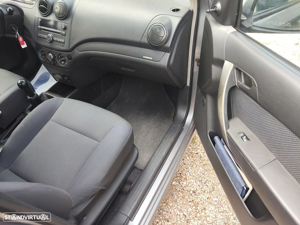 Chevrolet Aveo 1.2 LS - 9