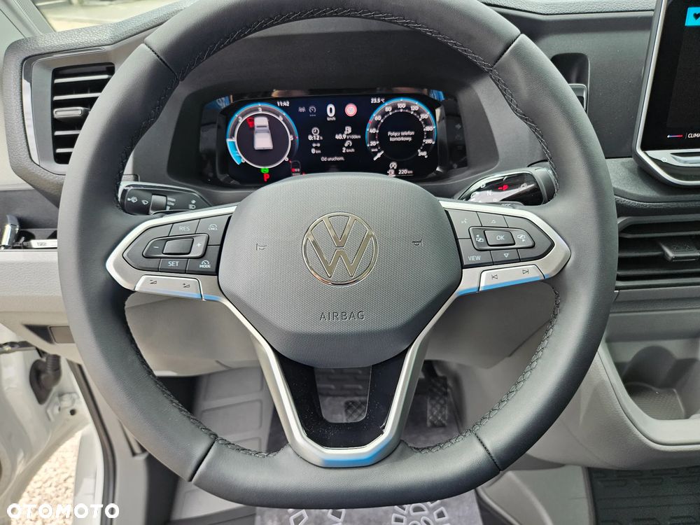 Volkswagen CRAFTER DOKA 7os AUTOMAT DSG 3.5m paczka NOWY LEDY Od ręki - 27