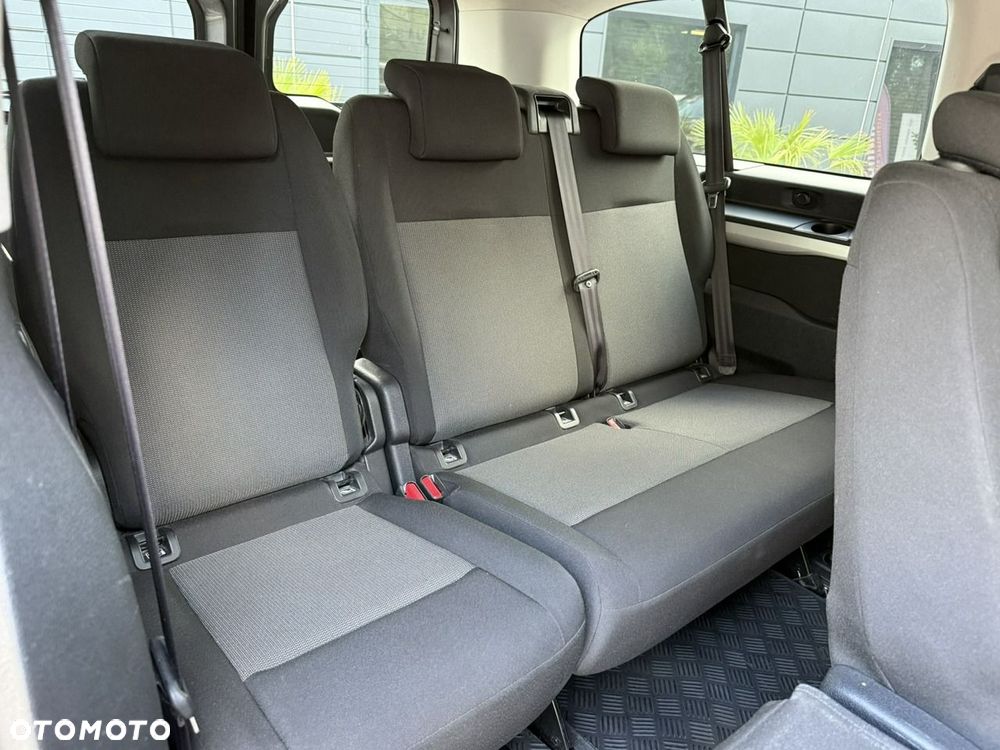 Toyota Proace Verso - 16
