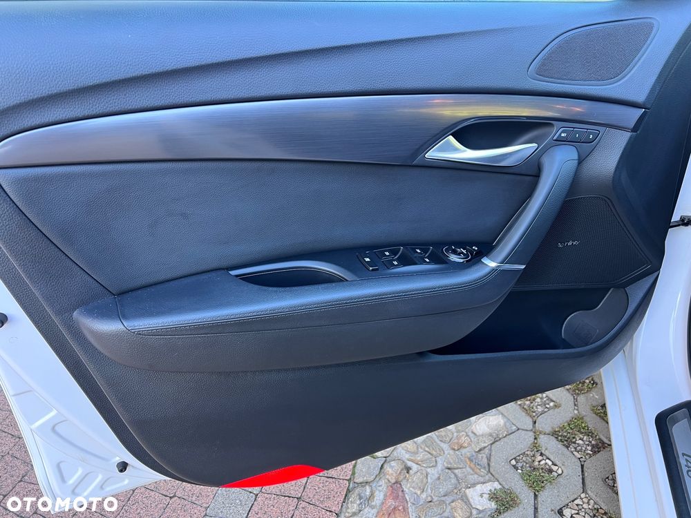 Hyundai i40 Kombi blue 1.7 CRDi Premium - 21