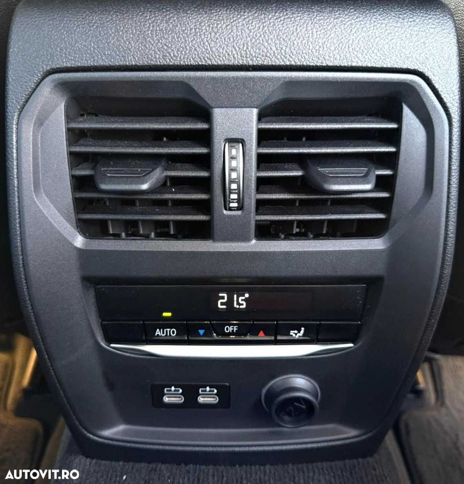 BMW Seria 3 320i AT - 24