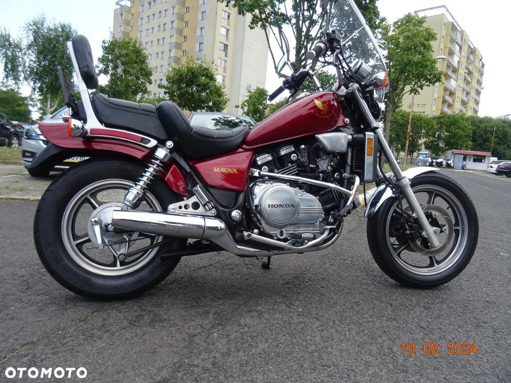 Honda VF - 20