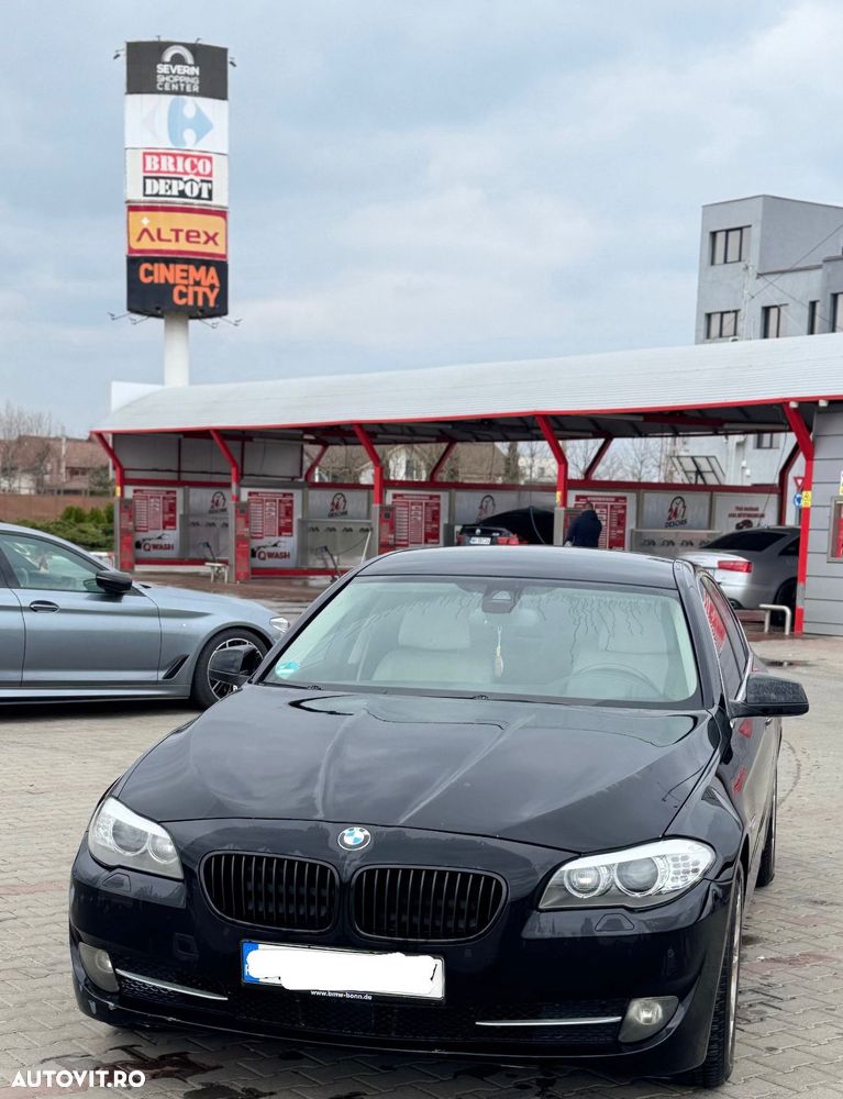 BMW Seria 5 520d Aut. - 1