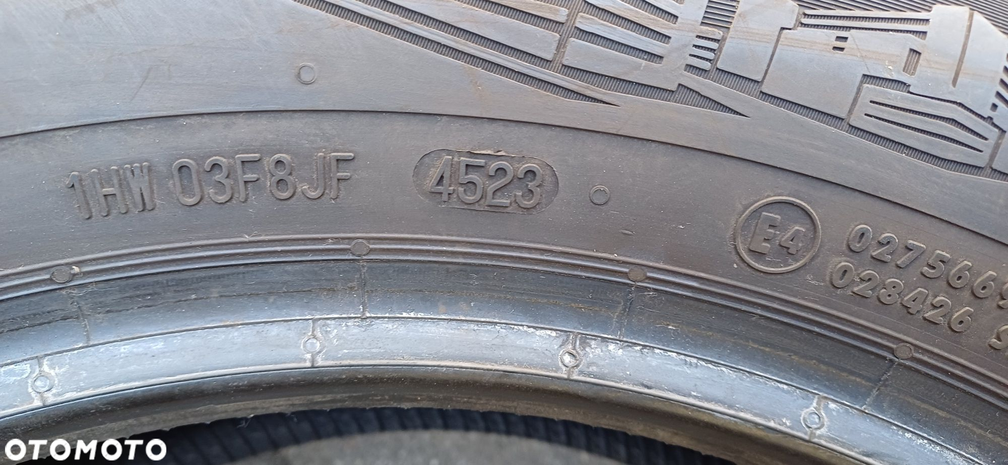 CONTINENTAL 215/55R17 98H , pojedyńcza opona wielosezonowa. - 6