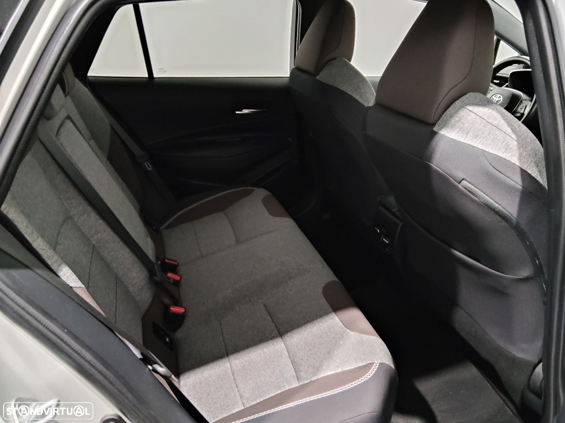 Toyota Corolla Touring Sports 1.8 Hybrid Trek - 7