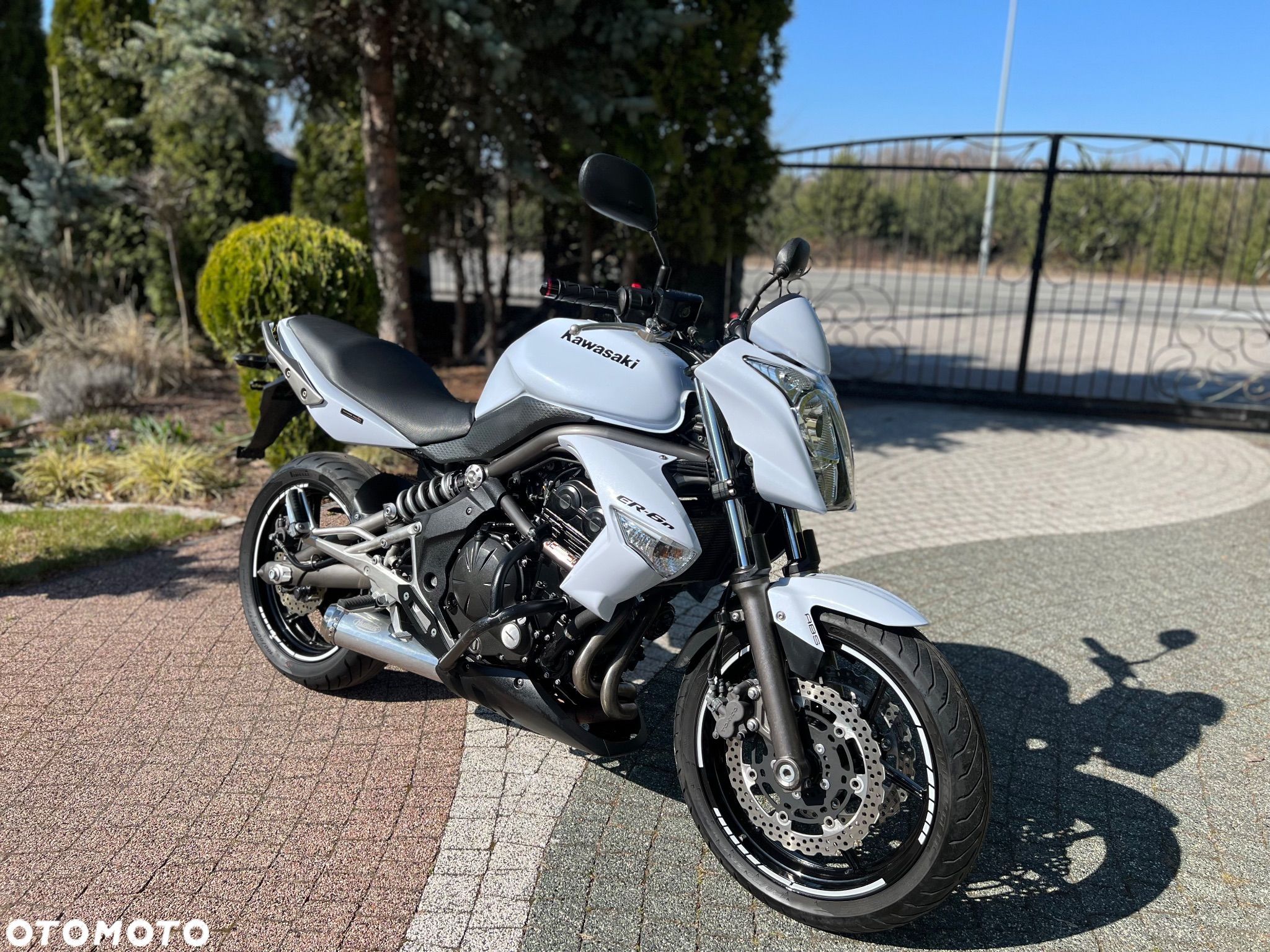 Kawasaki ER - 1