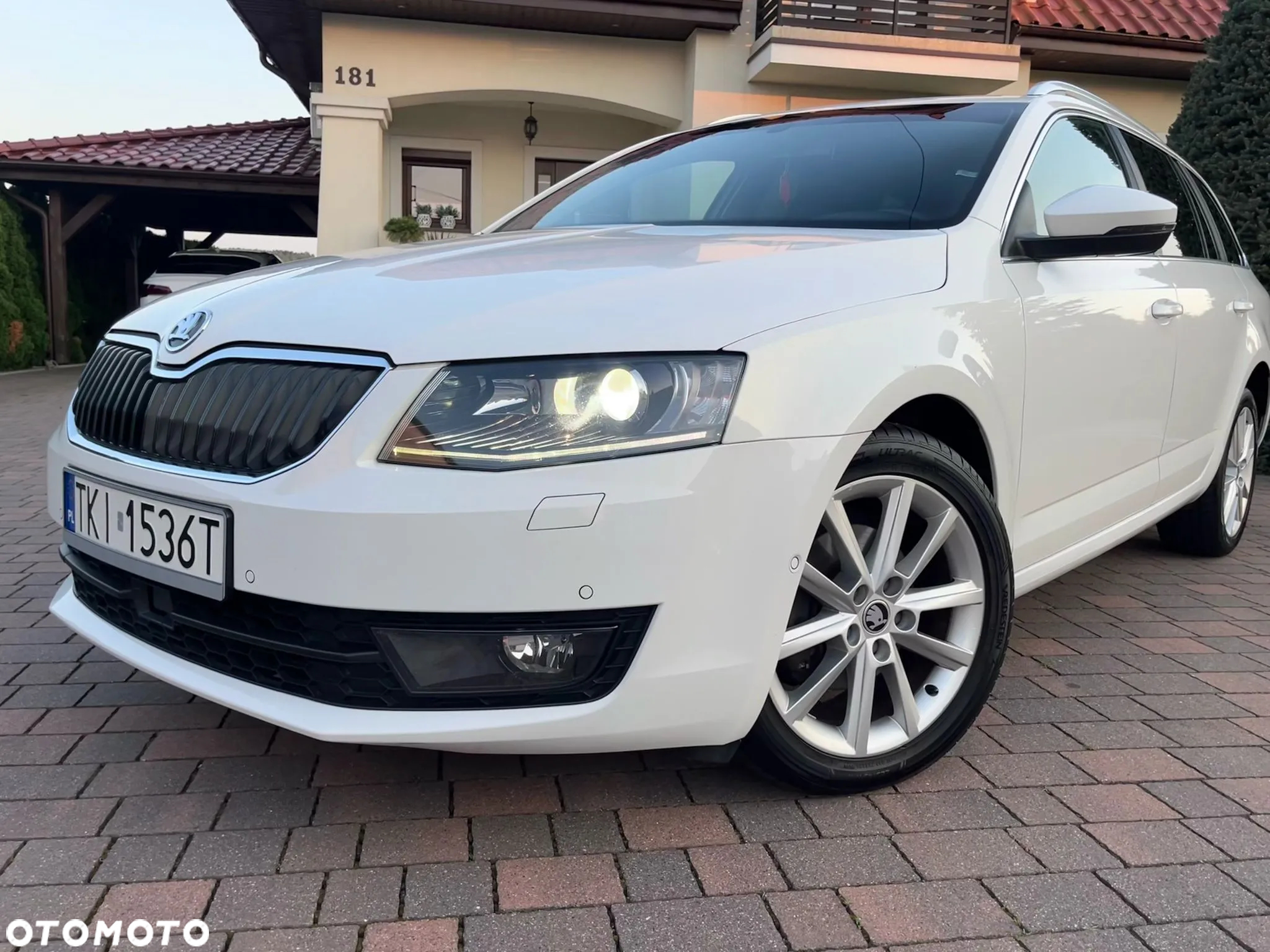 Skoda Octavia 1.4 TSI Edition DSG - 27