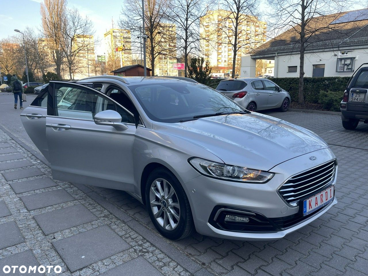 Ford Mondeo - 17