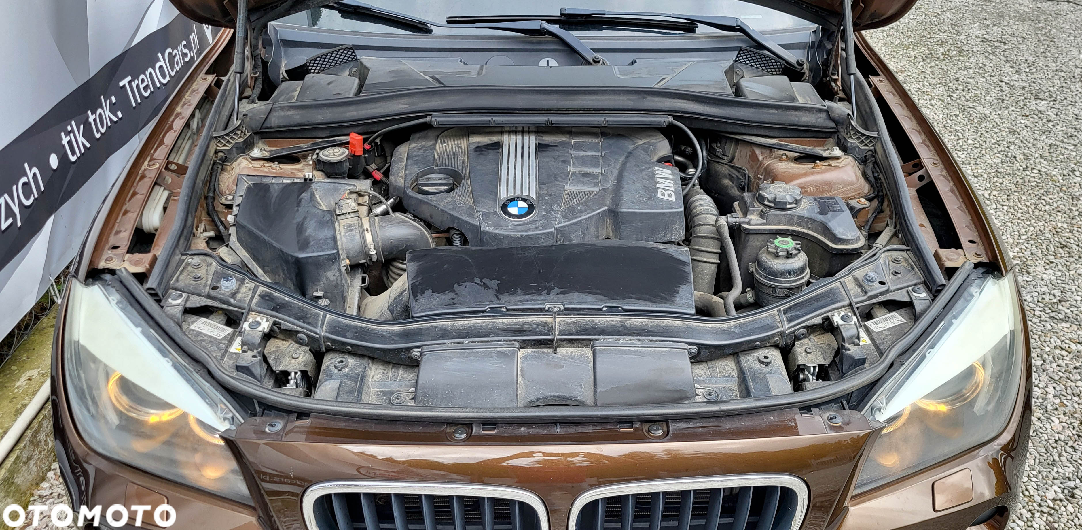 BMW X1 sDrive18d xLine - 24