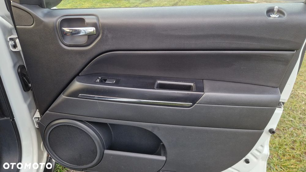 Jeep Compass 2.4I 4x4 Automatik Limited - 31