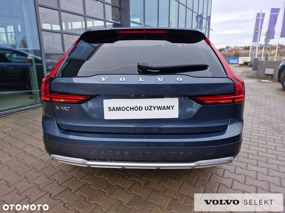 Volvo V90 Cross Country - 7