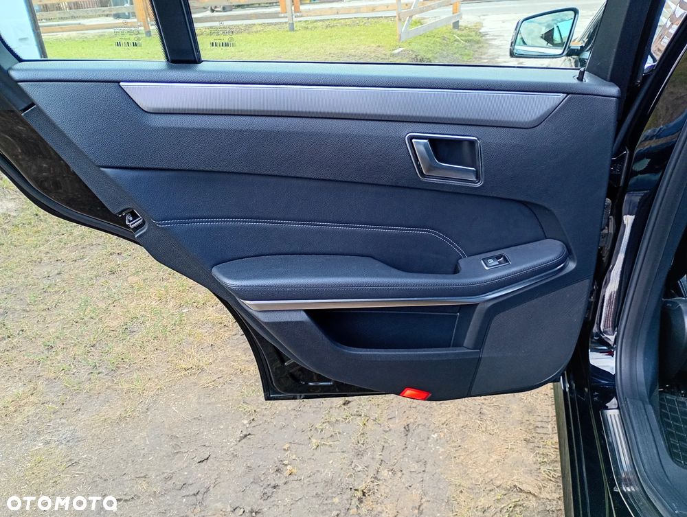 Mercedes-Benz Klasa E 220 BlueTEC Avantgarde - 7