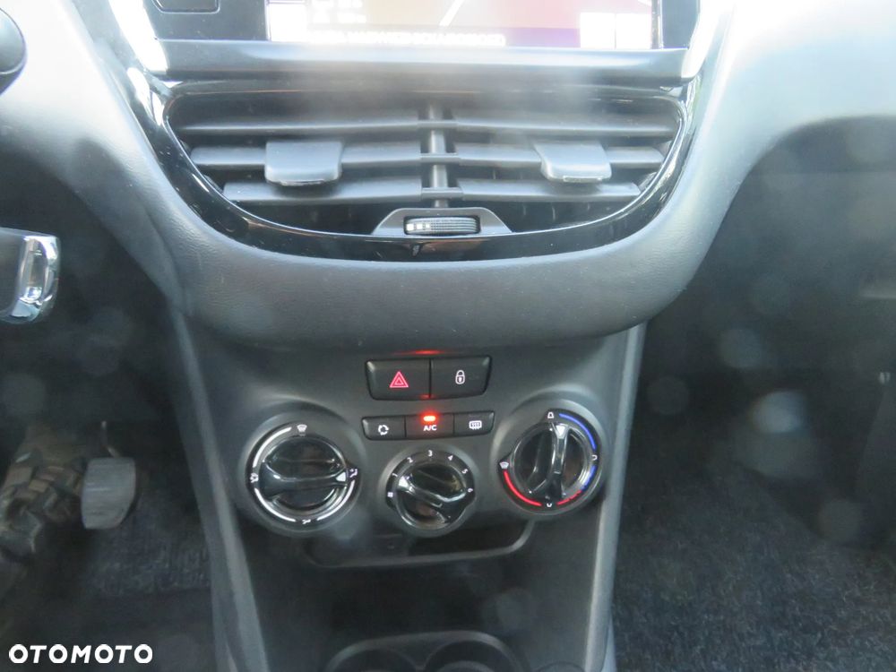 Peugeot 208 1.6 BlueHDi Active - 14