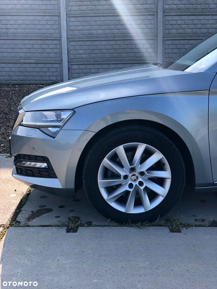 Skoda Superb 2.0 TDI DSG Style - 15