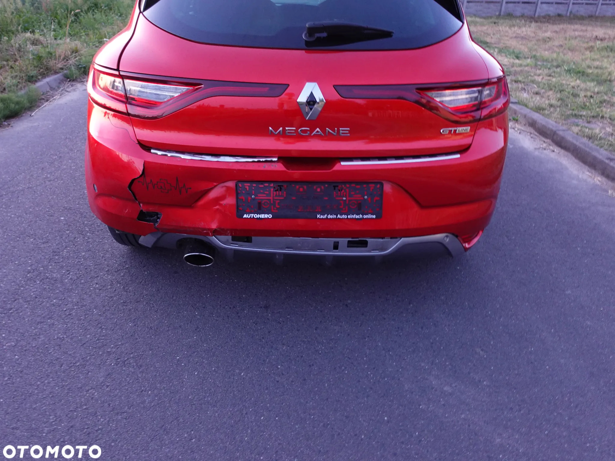 Renault Megane ENERGY TCe 130 GT LINE - 11