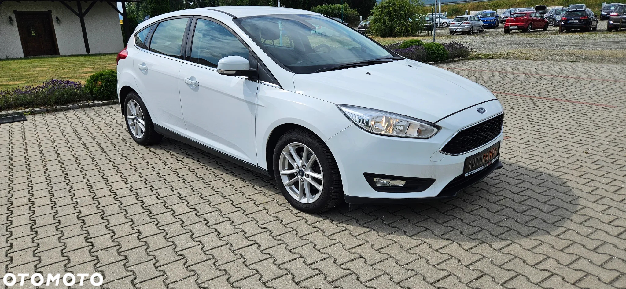 Ford Focus 1.0 EcoBoost Active - 24