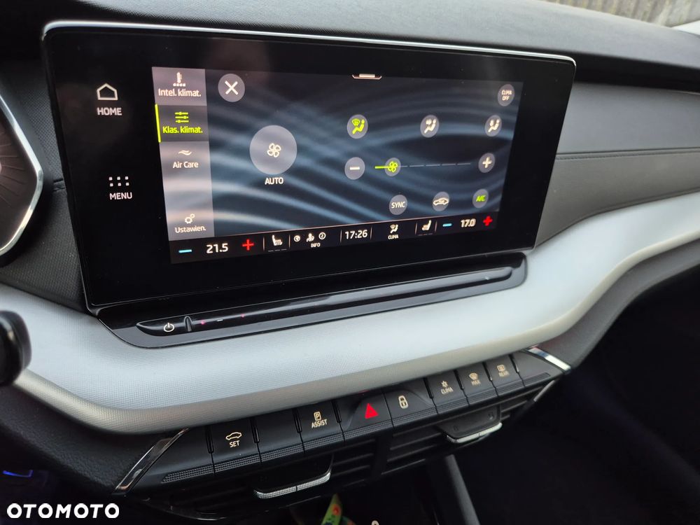 Skoda Octavia 2.0 TDI DSG Ambition - 6
